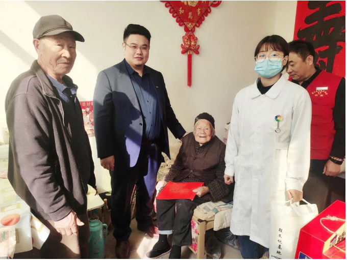 愛在重陽節(jié)，慰問暖人心