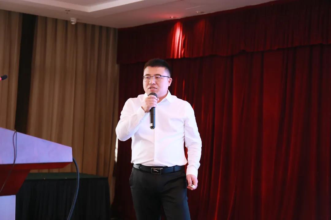 加氣協(xié)會(huì)主辦、東岳機(jī)械承辦的第五屆加氣混凝土行業(yè)總工程師論壇暨2021綠色低碳論壇圓滿召開