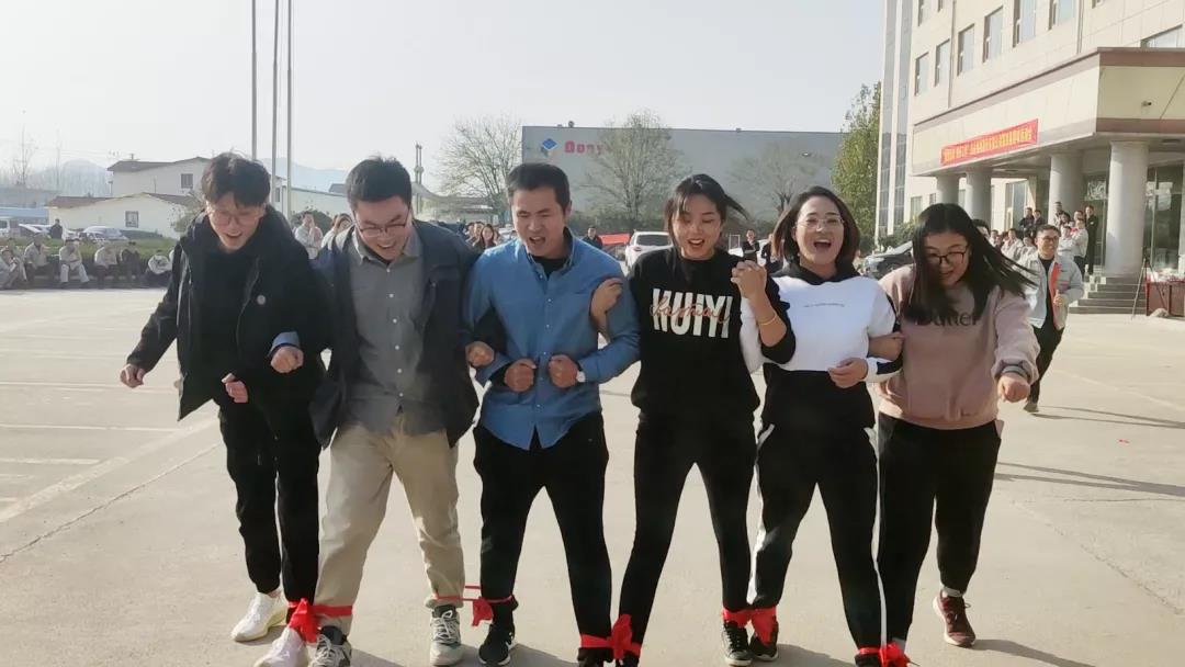 激情運(yùn)動(dòng)，快樂(lè)工作——東岳機(jī)械股份舉辦第四屆趣味運(yùn)動(dòng)會(huì)